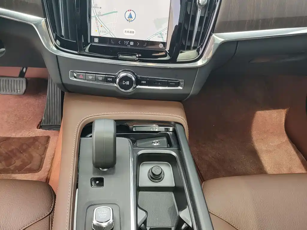 Volvo V90 — миниатюра 18