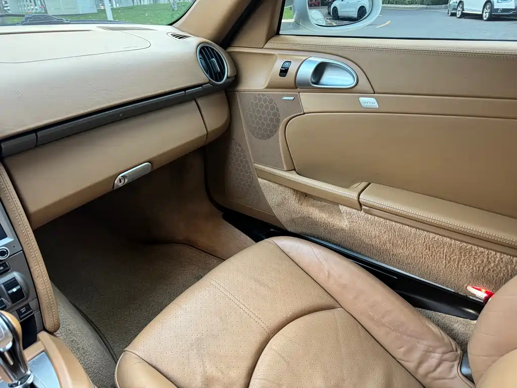 Porsche Cayman — миниатюра 13