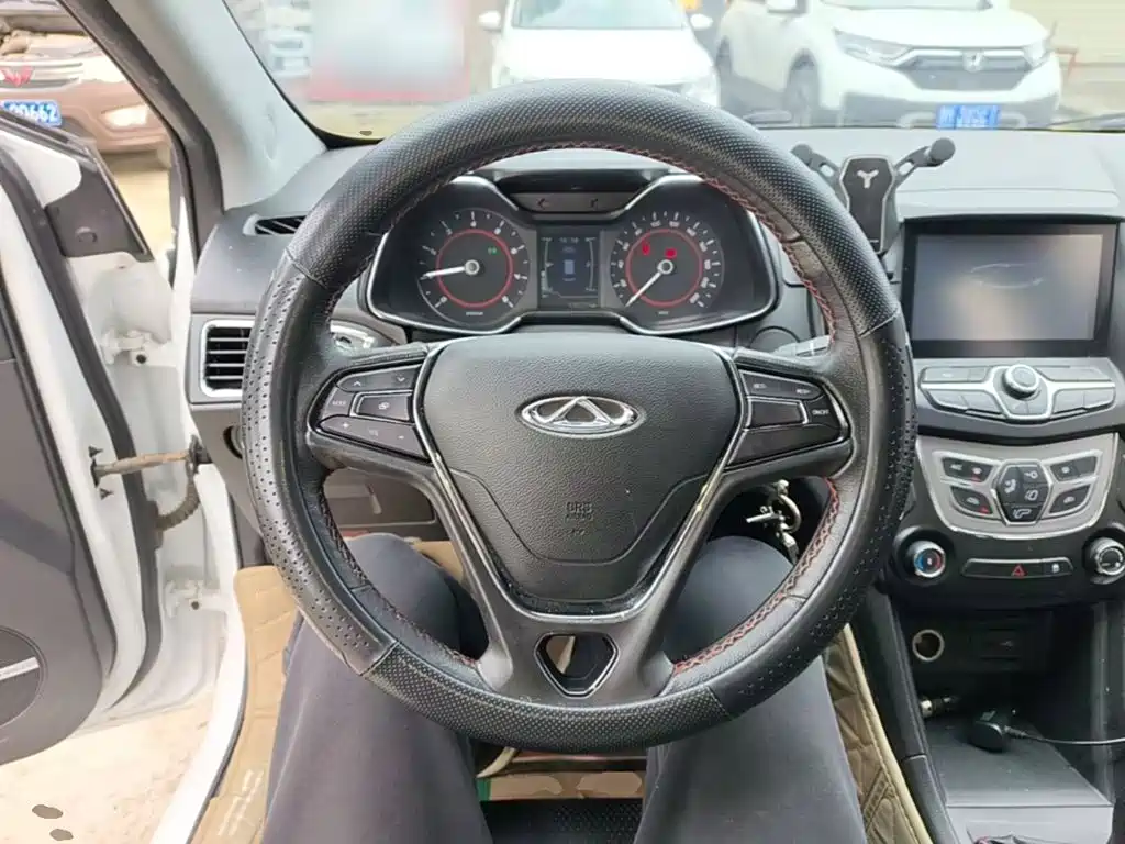 Chery Arrizo 5 — миниатюра 11