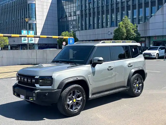 JIETU JET TRAVELER 2024