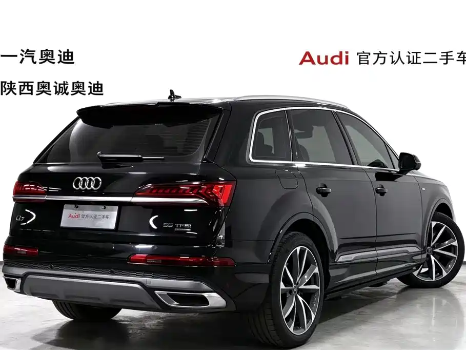 Audi Q7 — миниатюра 4