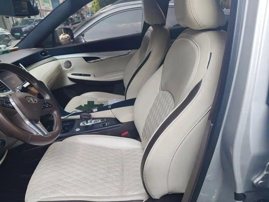 Infiniti QX50 — миниатюра 16
