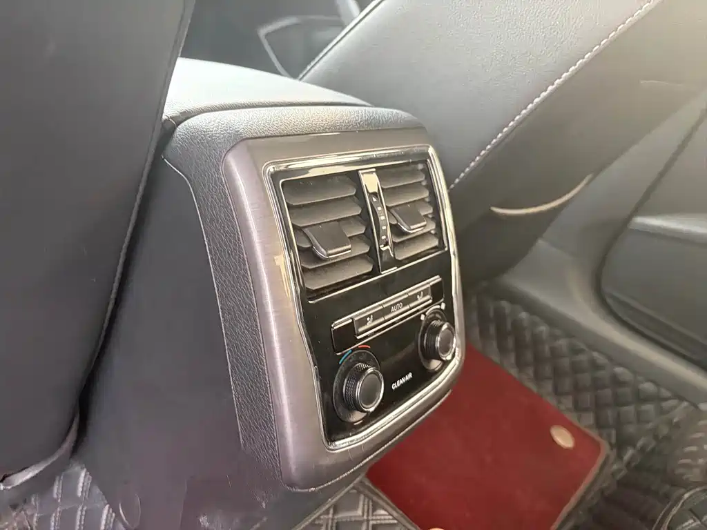 Volkswagen Passat — миниатюра 12