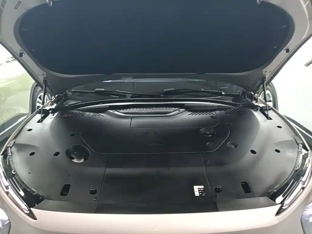 NIO EC7 — миниатюра 20