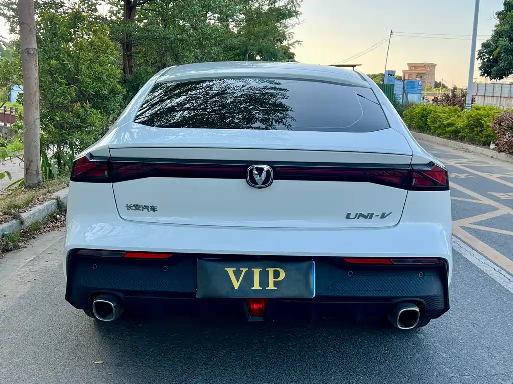 Changan UNI-V — миниатюра 10
