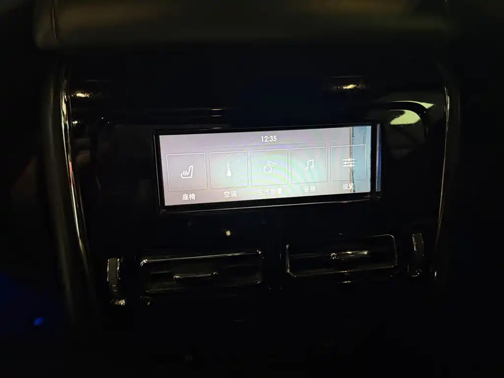 Lincoln Aviator (Import) — миниатюра 5