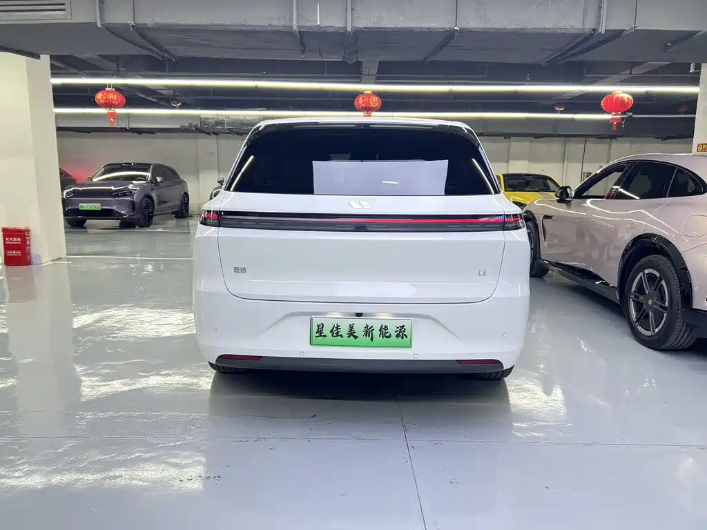 Li Auto IDEAL L6