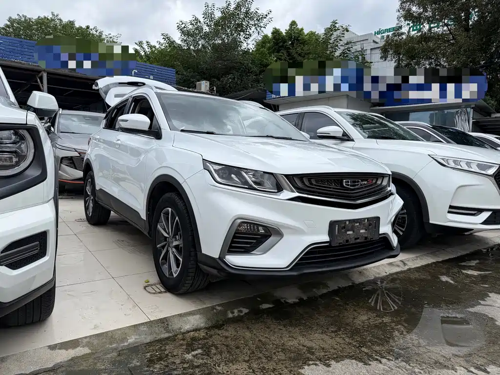Geely Binyue — миниатюра 3