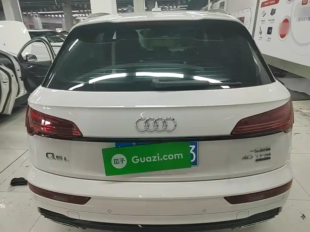 Audi Q5L 2023 40T Luxury