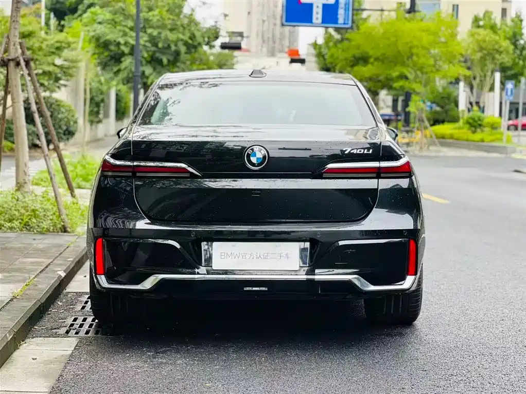 BMW 7 Series 7 2023 740Li Lead M Sport