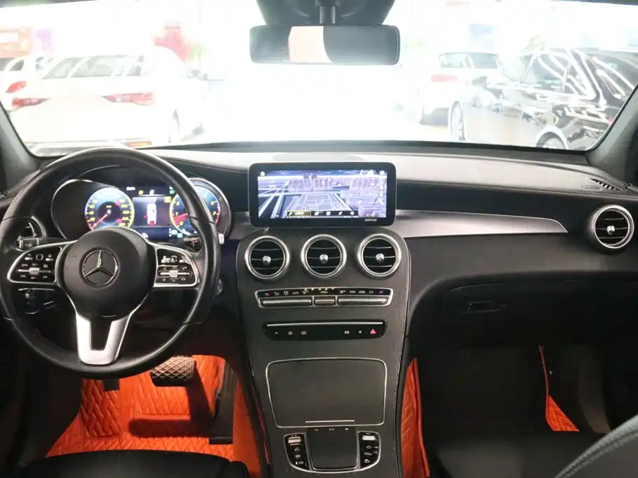 Mercedes-Benz GLC Coupe GLC 300 4MATIC Coupe SUV, фото 5