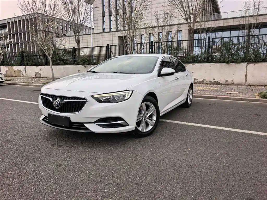 Buick Regal 2020