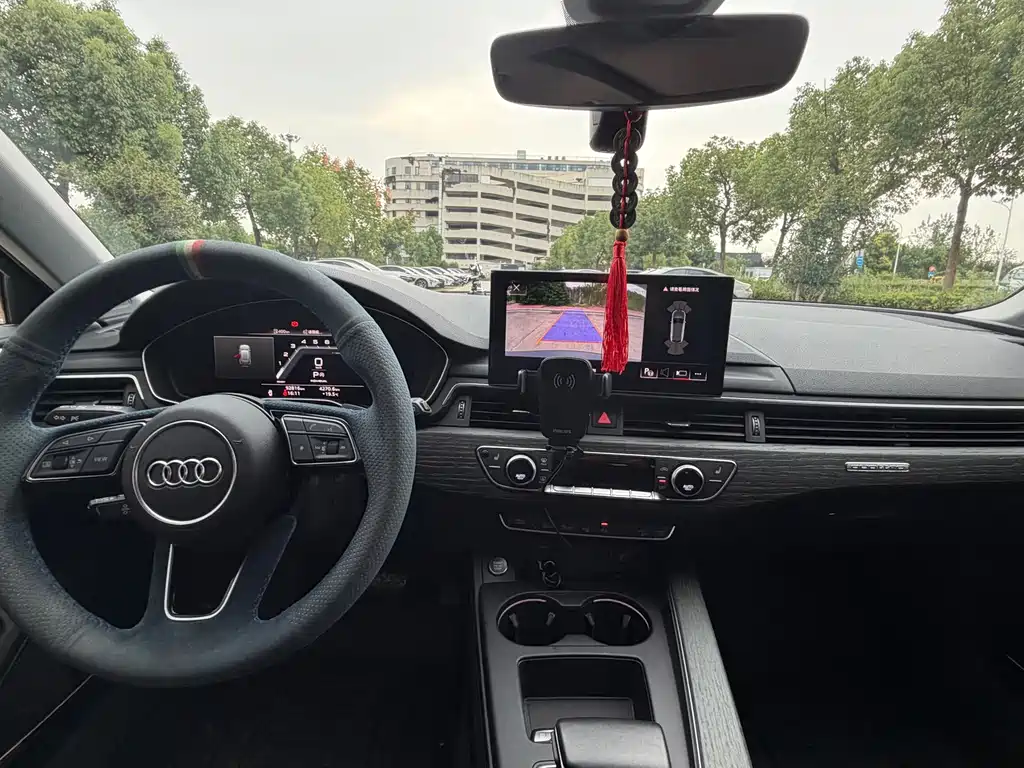 Audi A4 (Import) — миниатюра 16