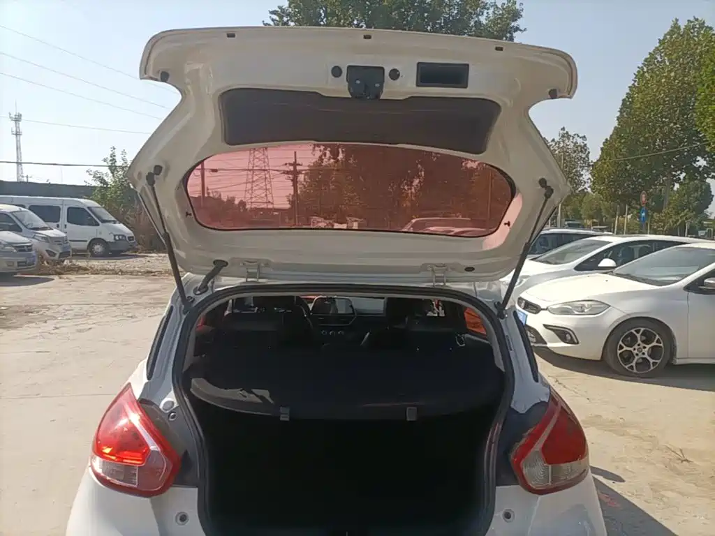 Baojun 310 — миниатюра 19