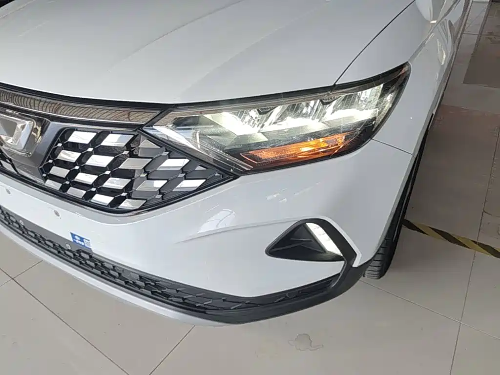 Jetta VS5 — миниатюра 24