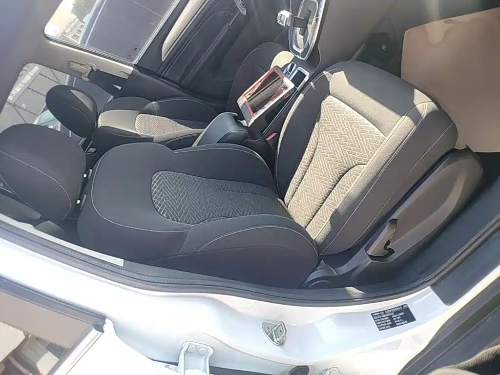 Haval M6 — миниатюра 25