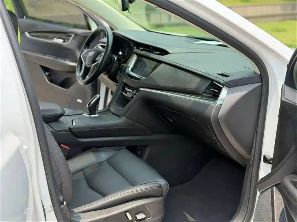 Cadillac XT5 2018 25T Luxury