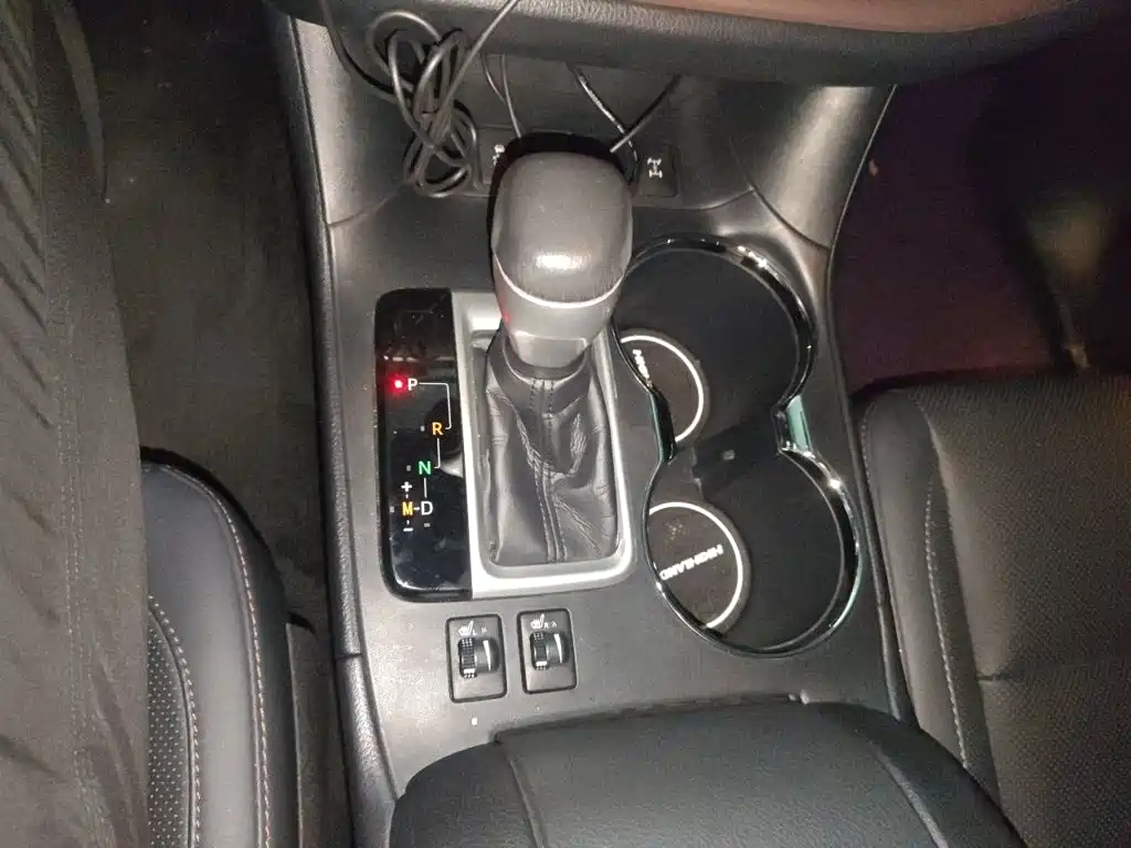 Toyota Highlander — миниатюра 10