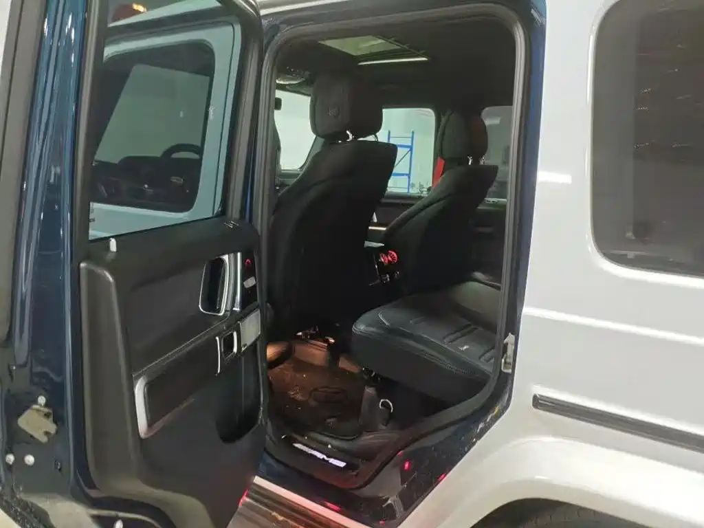 Mercedes-Benz G-Class — миниатюра 10
