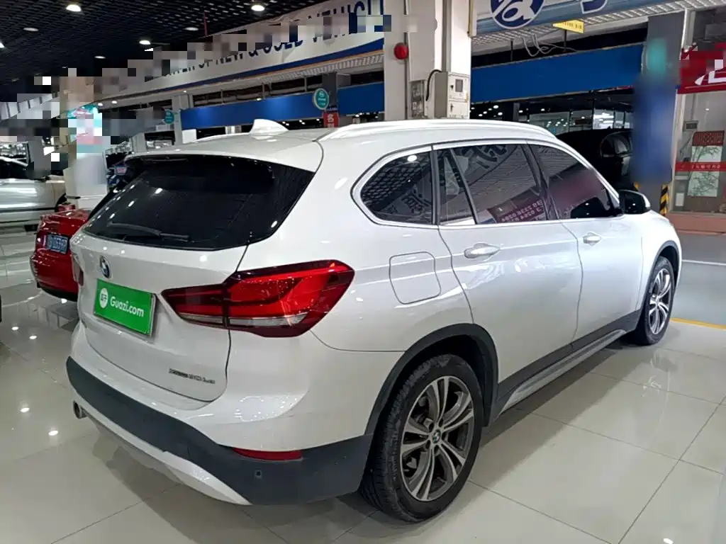 BMW X1 New Energy — миниатюра 7