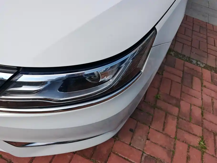 Roewe i6 Classic — миниатюра 5