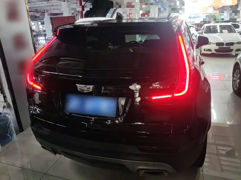 Cadillac XT4 — миниатюра 6