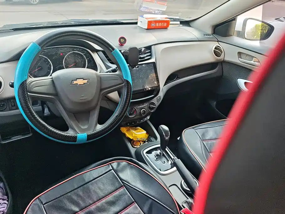 Chevrolet Sail — миниатюра 12