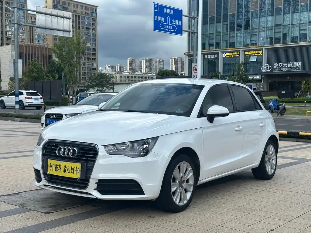 Audi A1