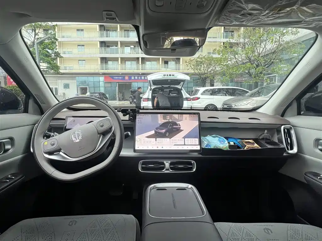 Leapmotor Leapmotor B10 — миниатюра 5