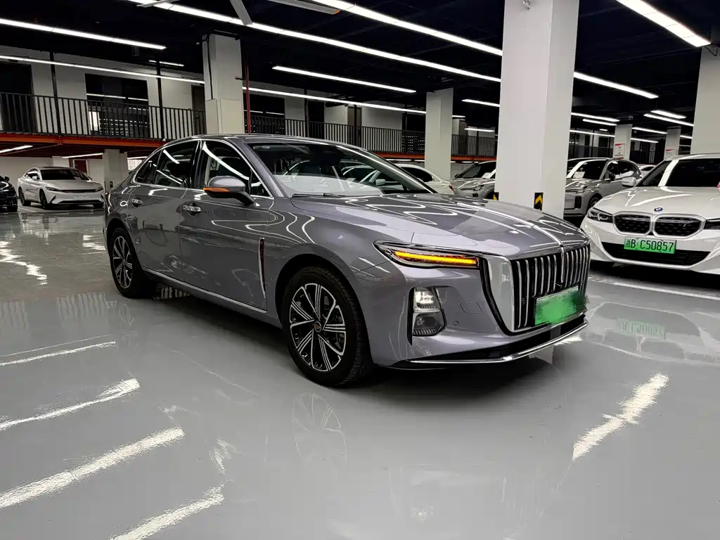 Hongqi Hongqi H5 PHEV — миниатюра 3