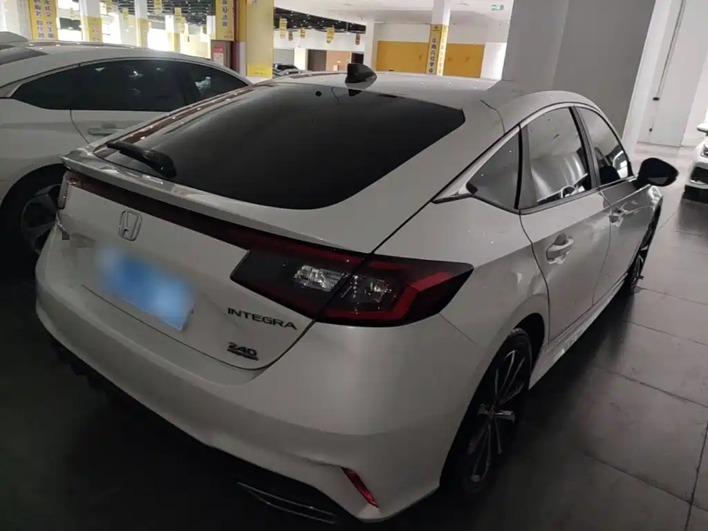 Honda Integra — миниатюра 7