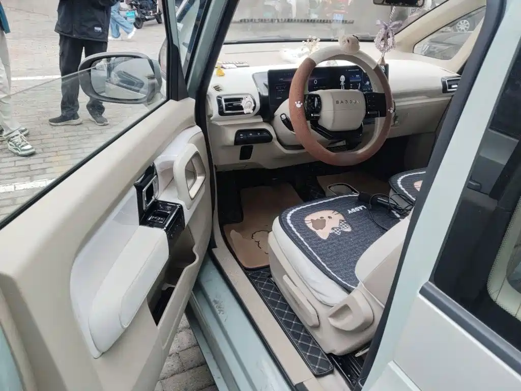 Baojun KiWi EV — миниатюра 12