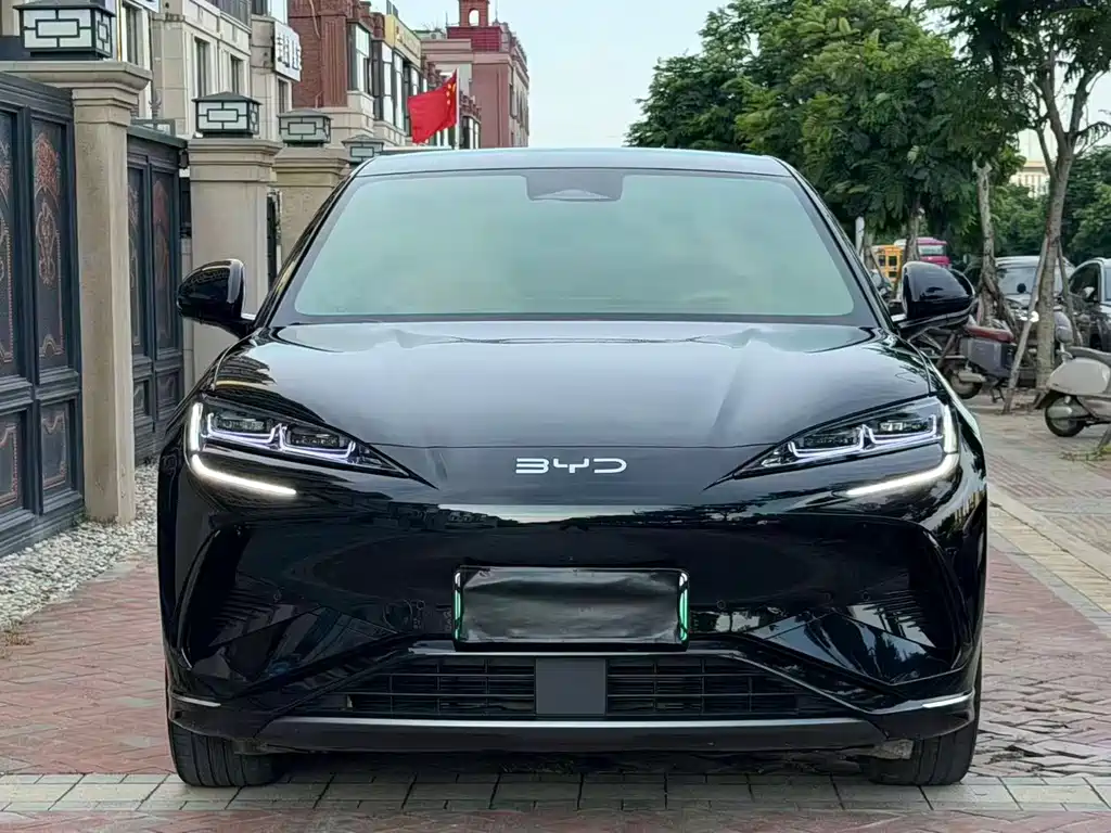 BYD 07 EV 2024 610