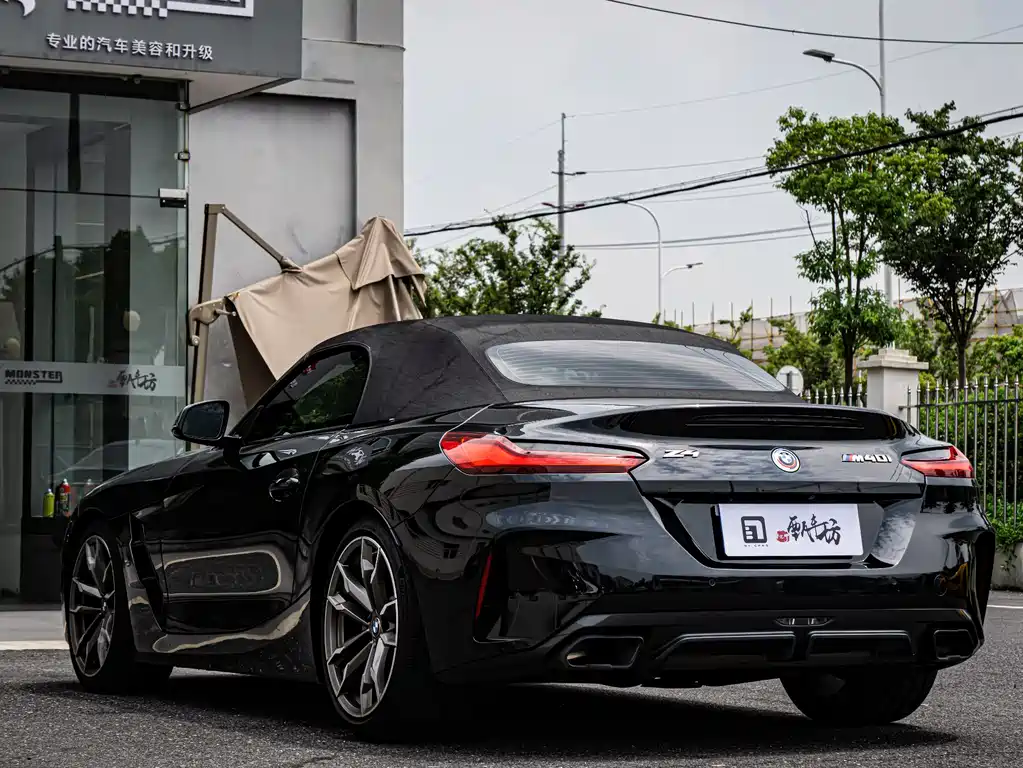 BMW  Z4