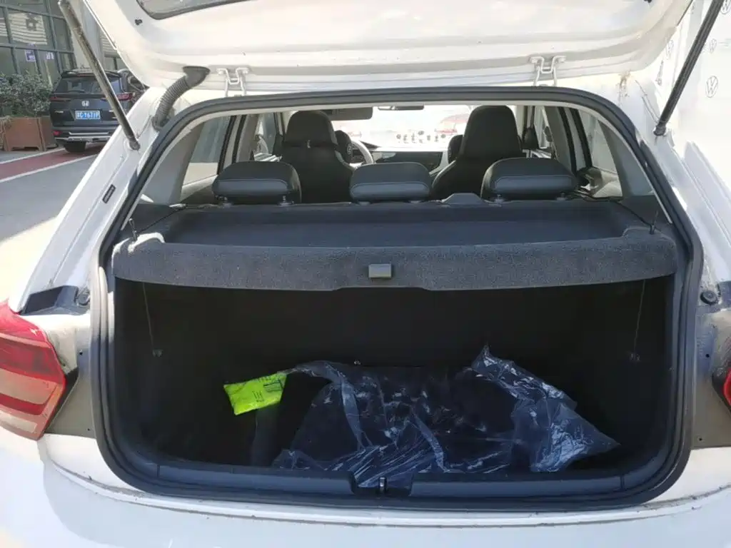 Volkswagen Polo — миниатюра 19