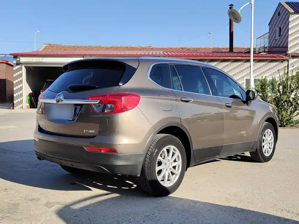 Buick Envision Plus — миниатюра 5