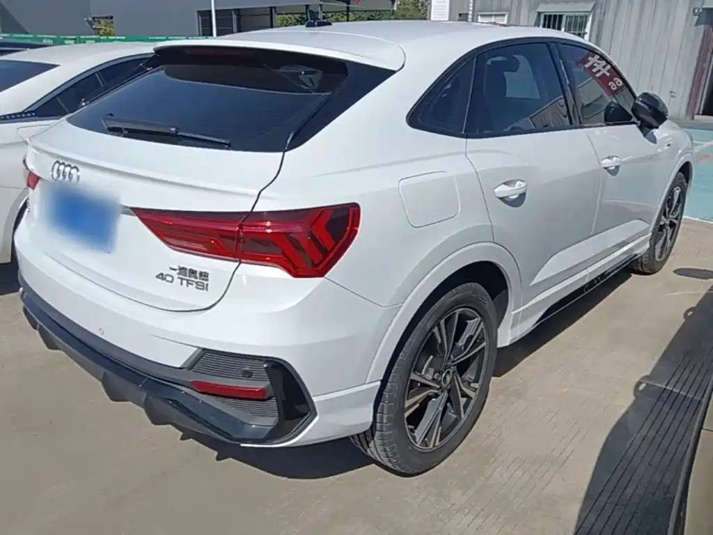 Audi Q3 Sportback — миниатюра 7