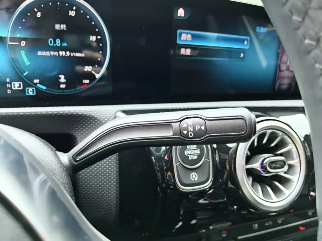 Mercedes-Benz A-Class — миниатюра 14