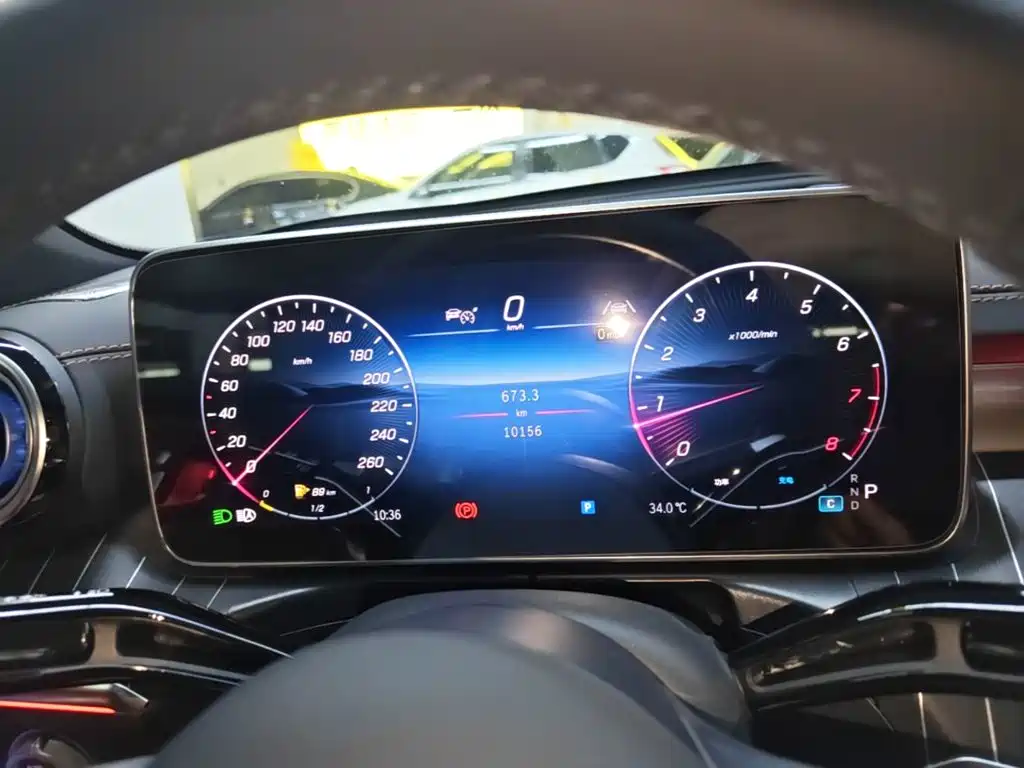 Mercedes-Benz C-Class — миниатюра 12