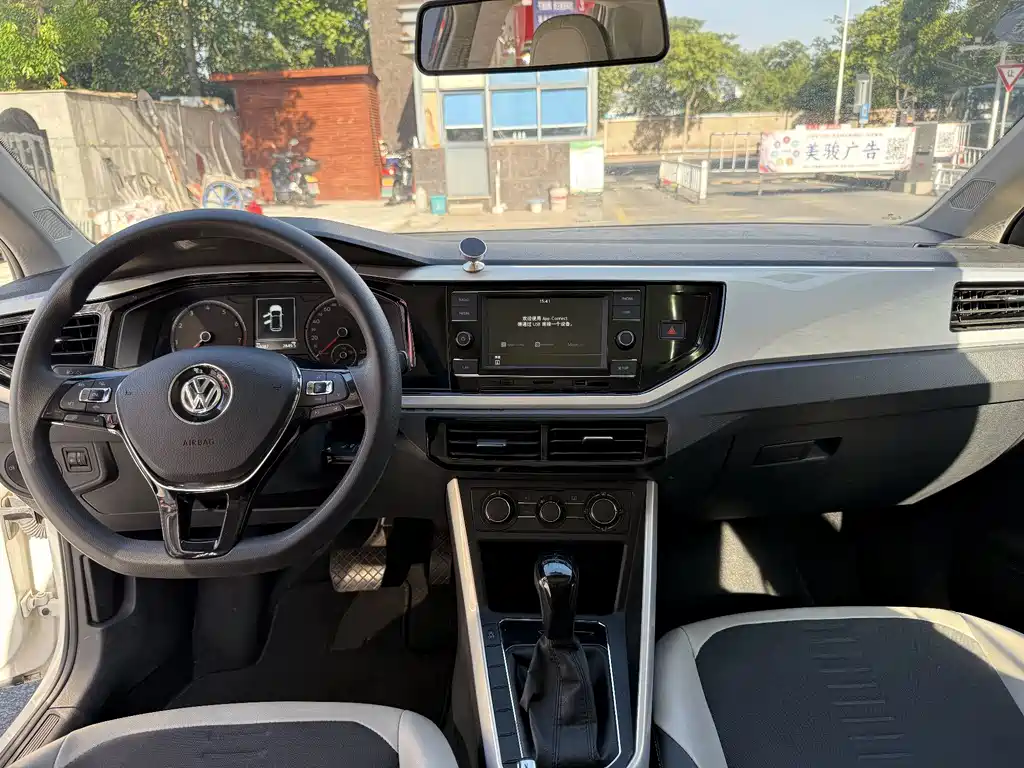 Volkswagen Polo — миниатюра 9