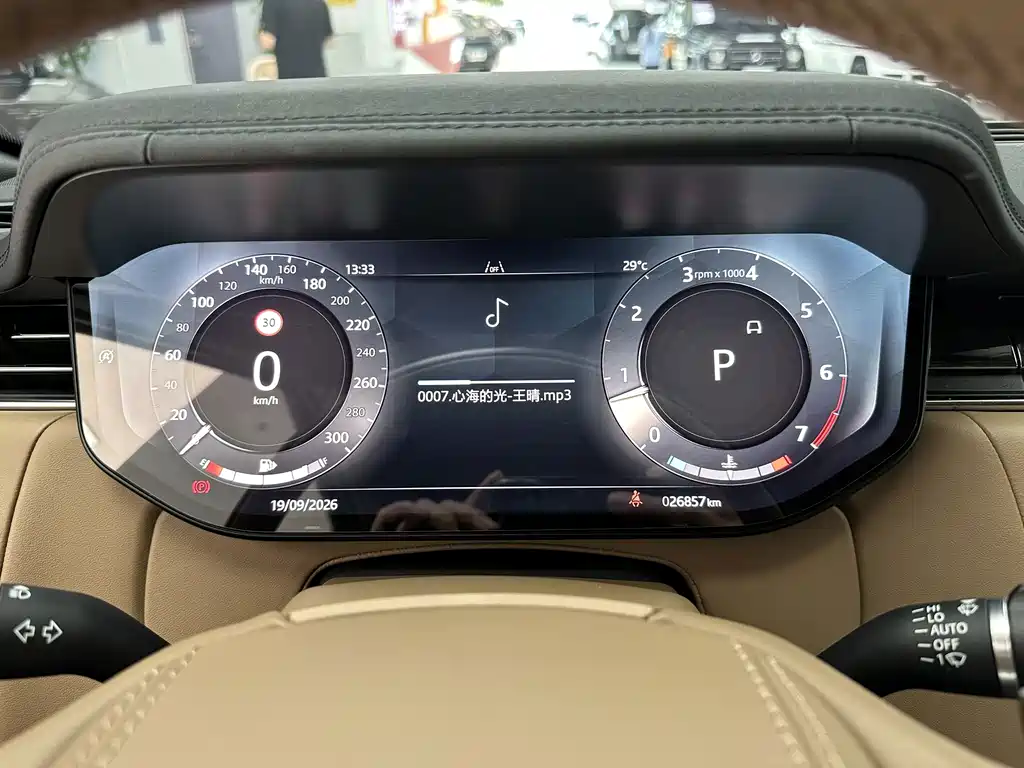 Land Rover Range Rover — миниатюра 6