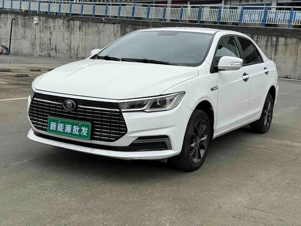 2021 BYD Qin - zdjęcie 1 z 14