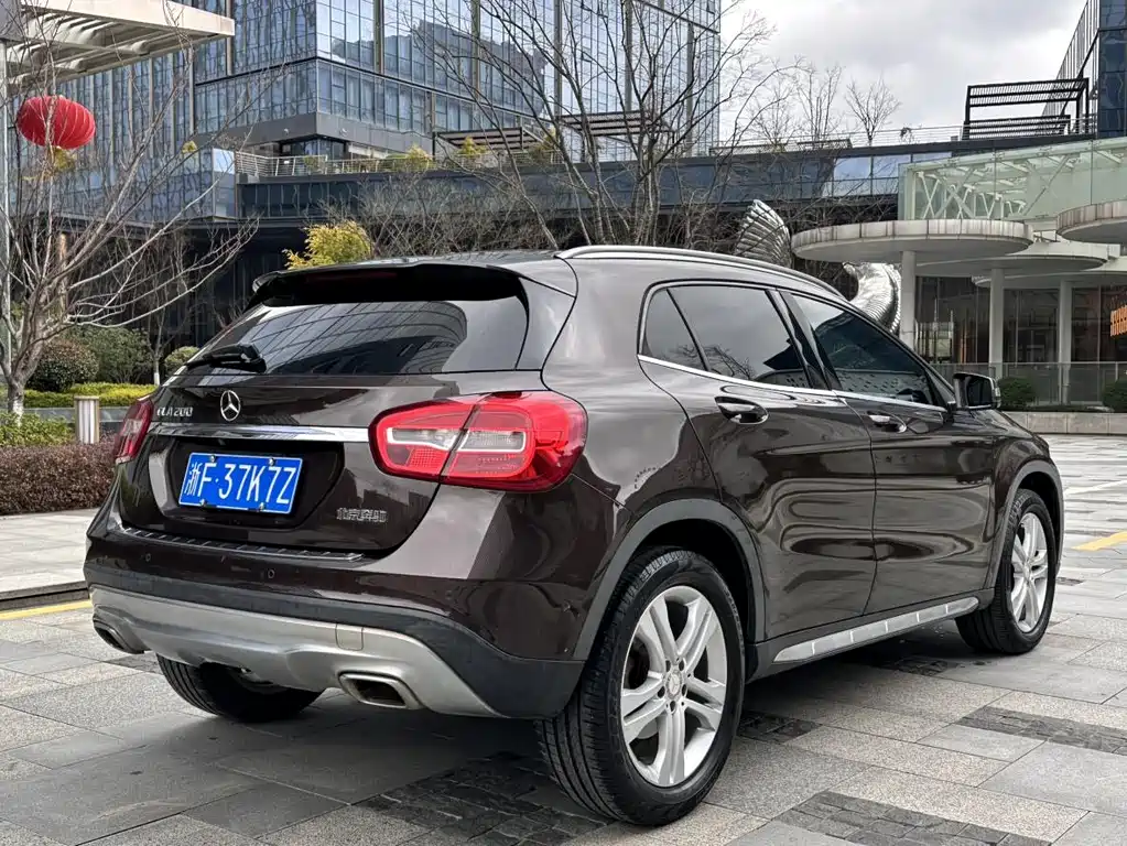 Mercedes-Benz GLA 2015 GLA 200