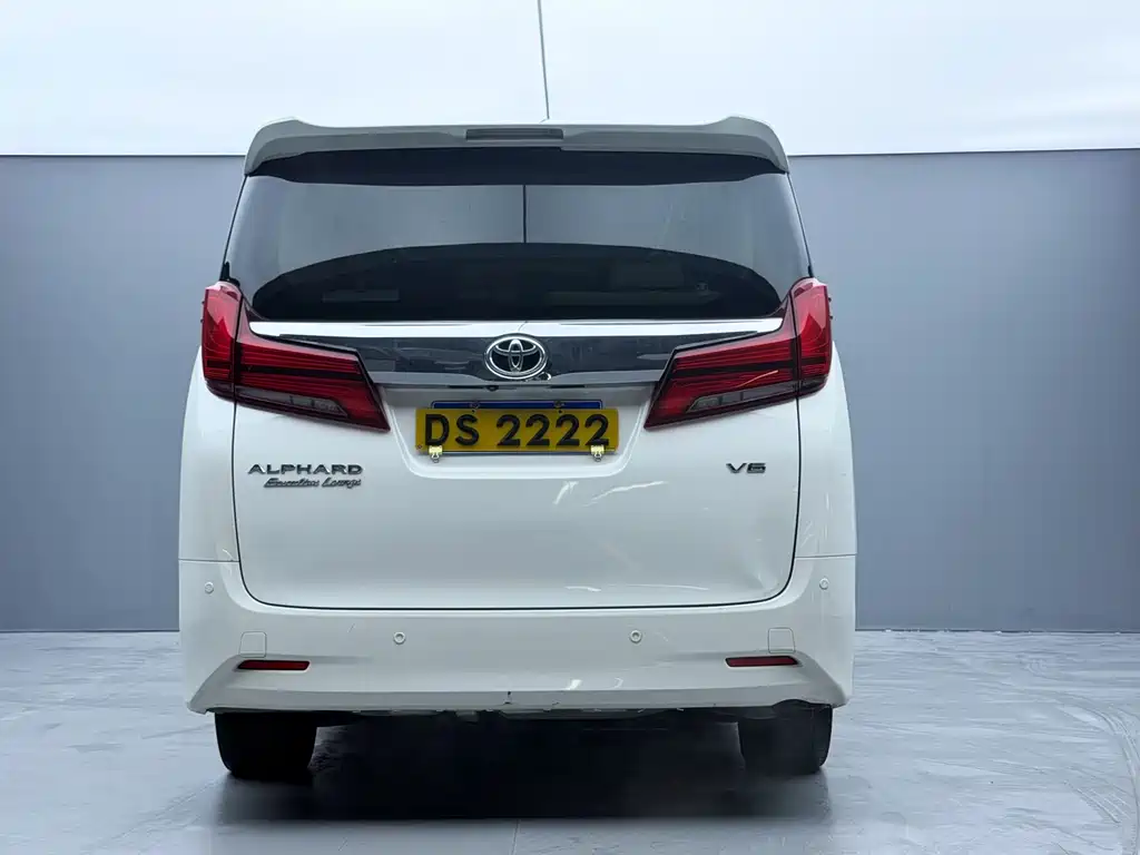 Toyota Alphard 2015 3.5L Luxury
