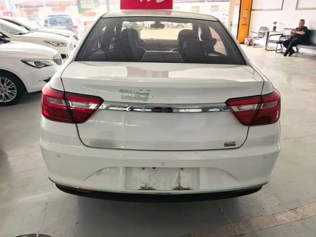Geely Vision — миниатюра 6
