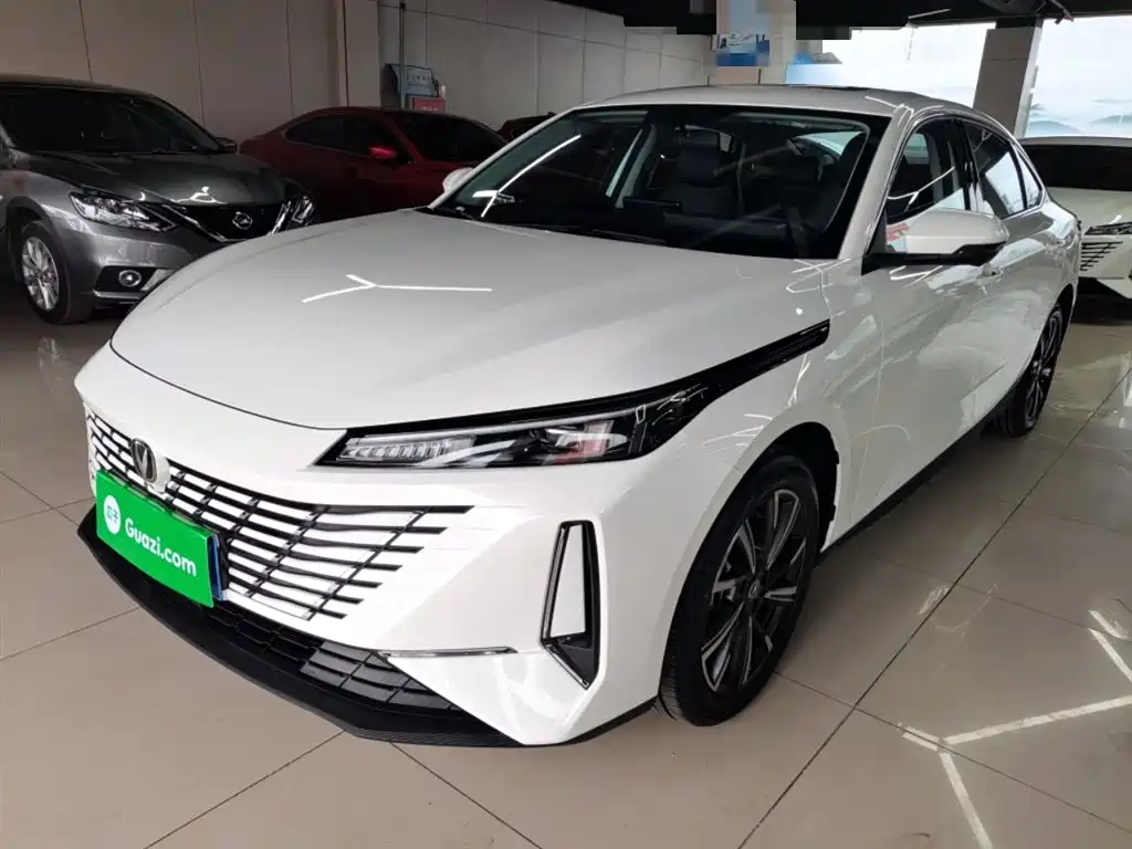 Changan Eado 2025 1.5T 500Bar Luxury