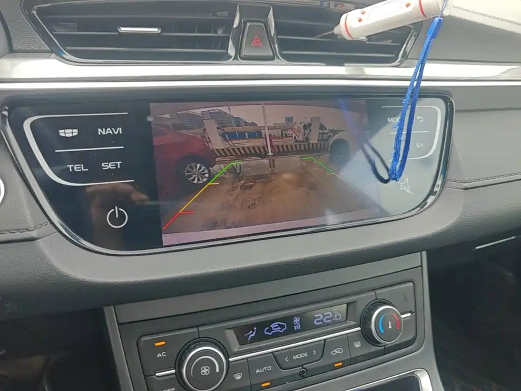 Geely Emgrand — миниатюра 13