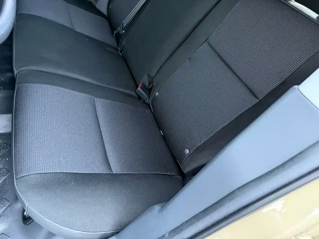 Toyota FJ Cruiser — миниатюра 14