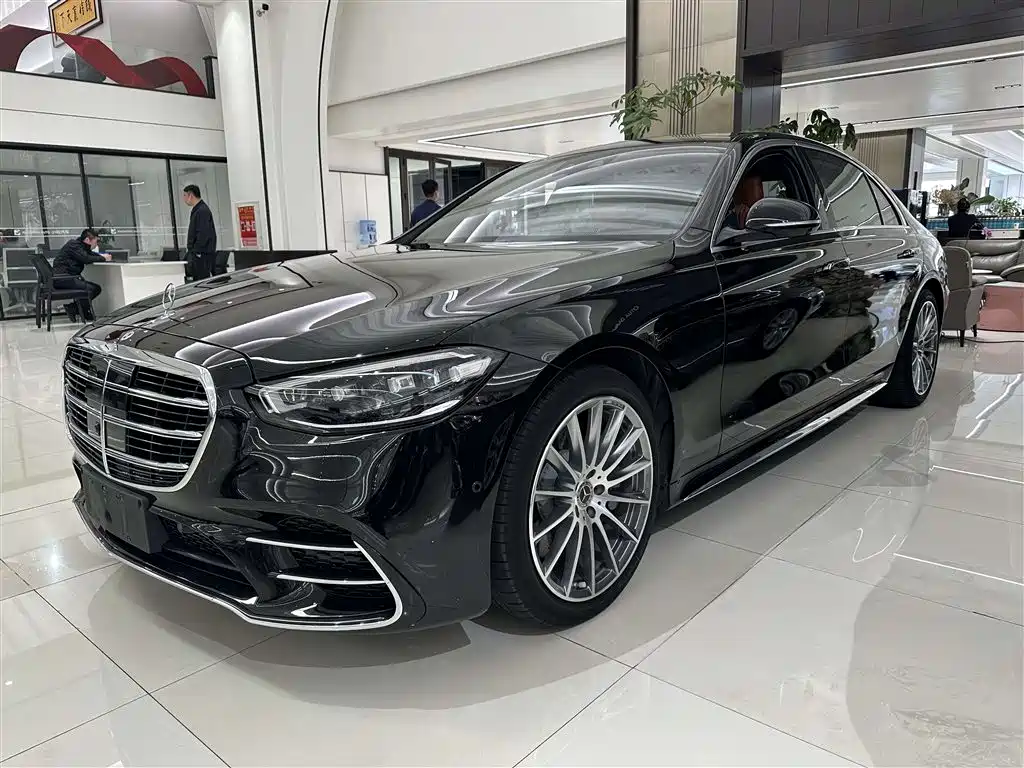 Mercedes-Benz S-Class 2021