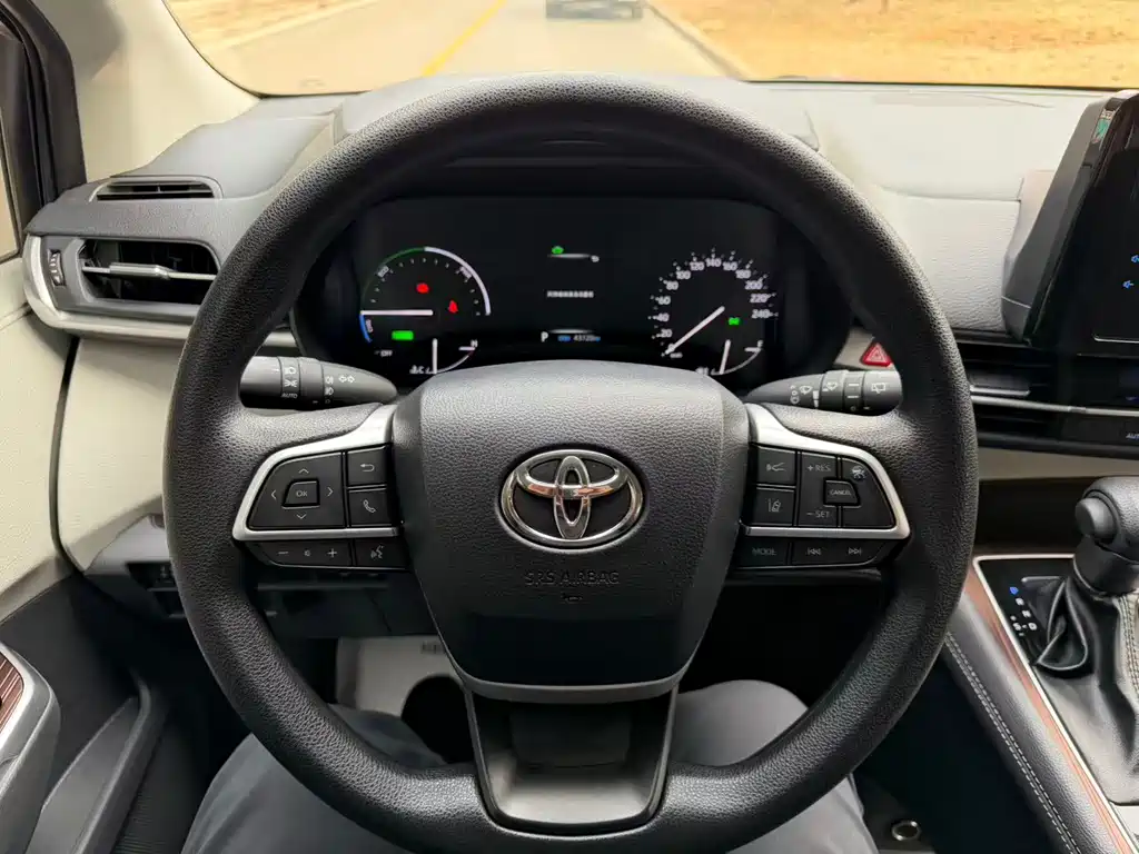 Toyota Sienna 2021 2.5L Comfort